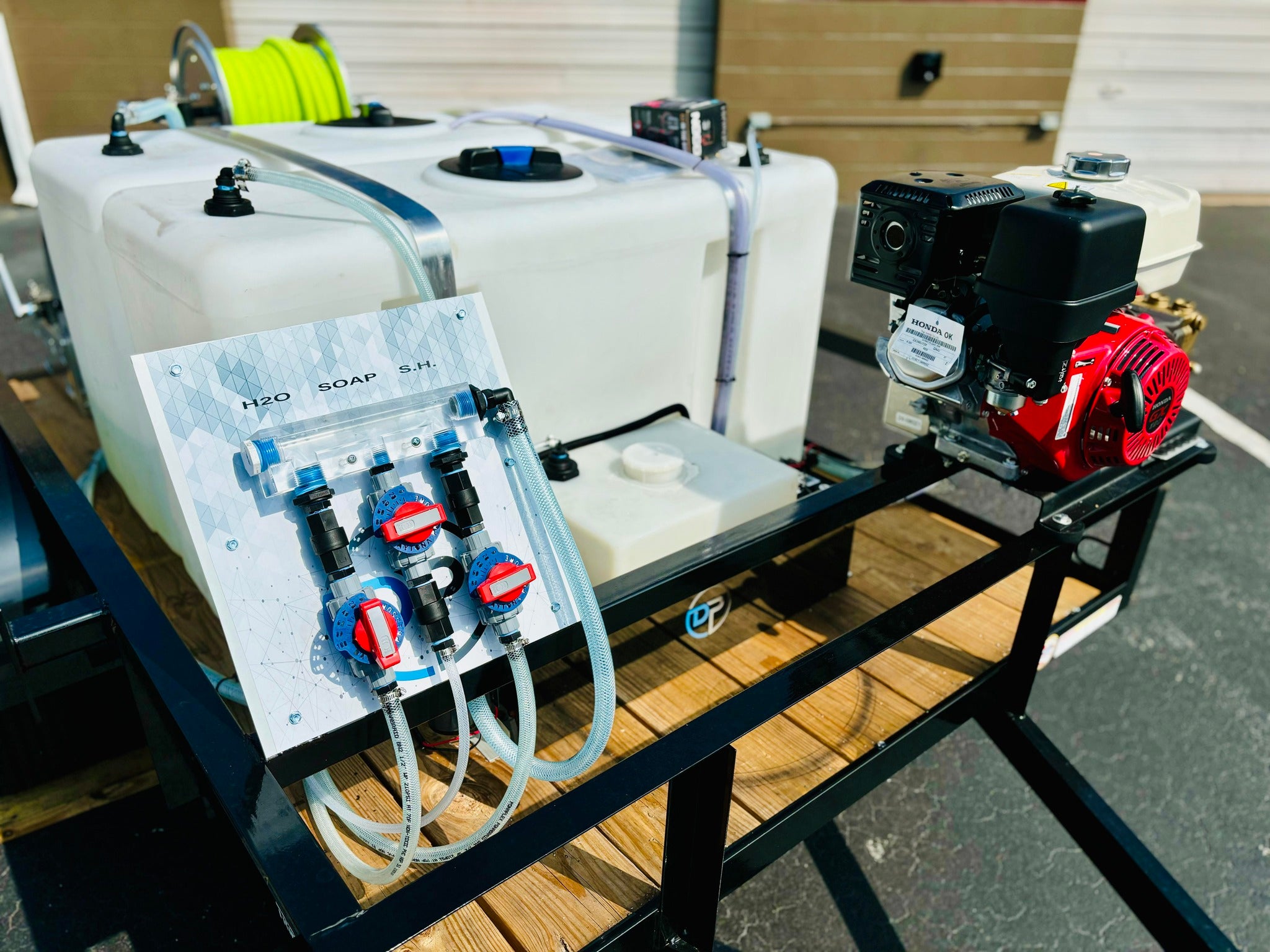 LIL' GUY SERIES 5x8 CUSTOM